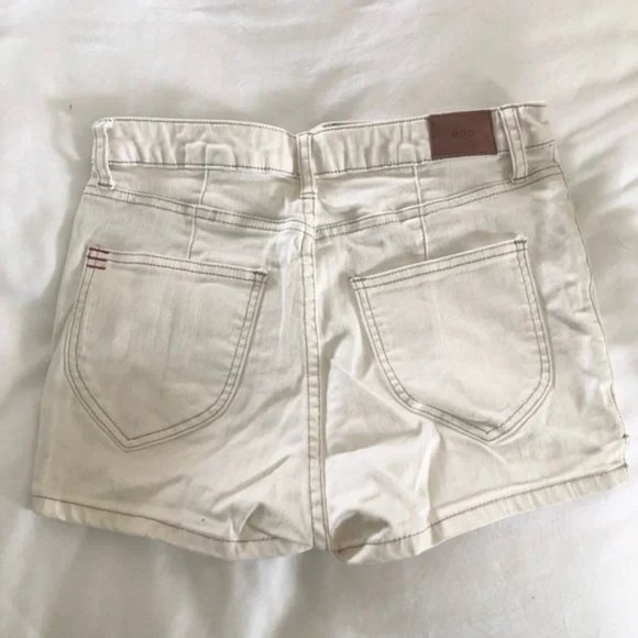 White Urban Outfitters BDG Spade High-Rise Pin-Up Shorts - Picture 6 of 15
